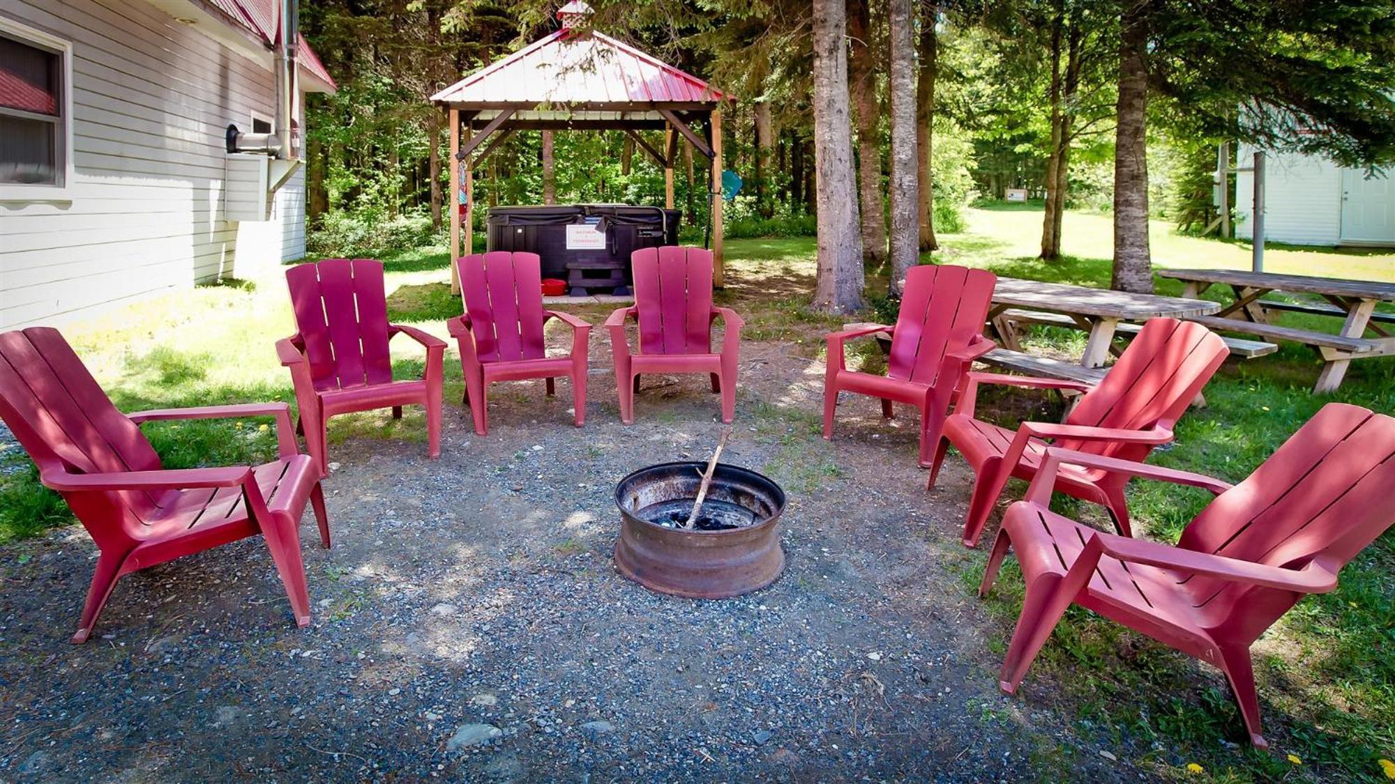 Camping Chalets Spas Pignons Rouges Saint Romain Ngoại thất bức ảnh